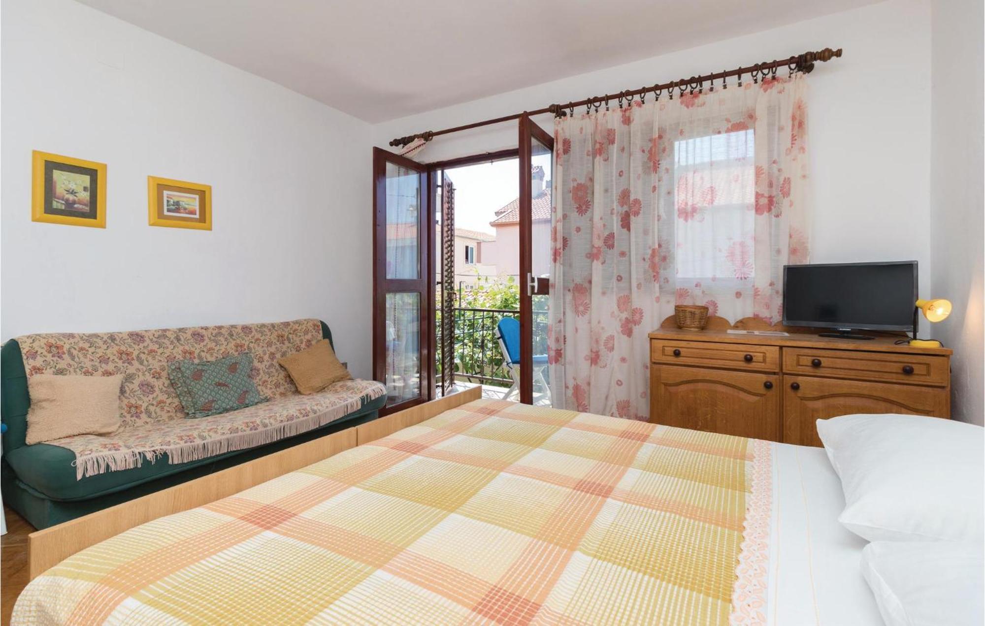 Nice Apartment In Zadar With Wifi Exterior foto